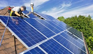 Service d'installation de photovoltaïque et tuiles photovoltaïques à Confolens